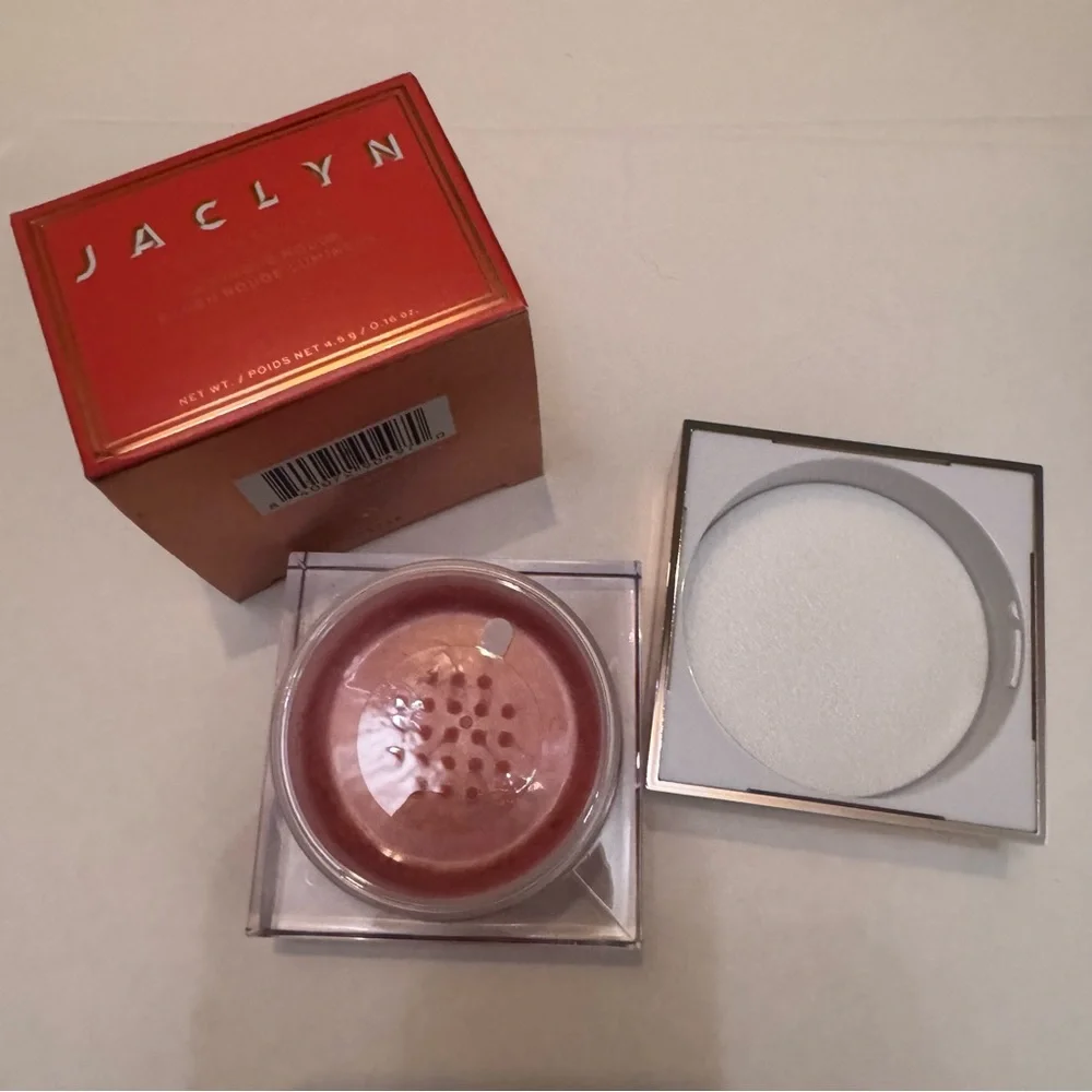 Jaclyn blush